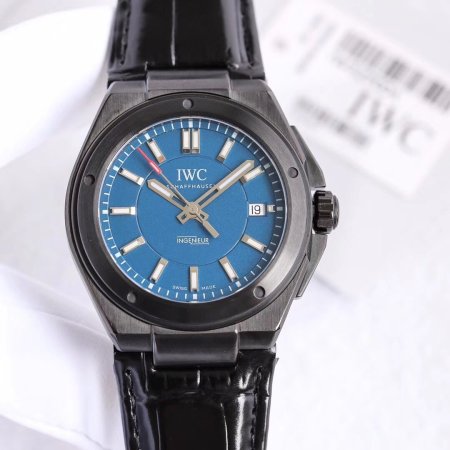 人気高級IWC エンジニア コピーシリーズ メンズ 自動巻き2色
