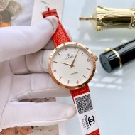 大人気新品シャネル 時計 コピー レディース クオーツ    7色