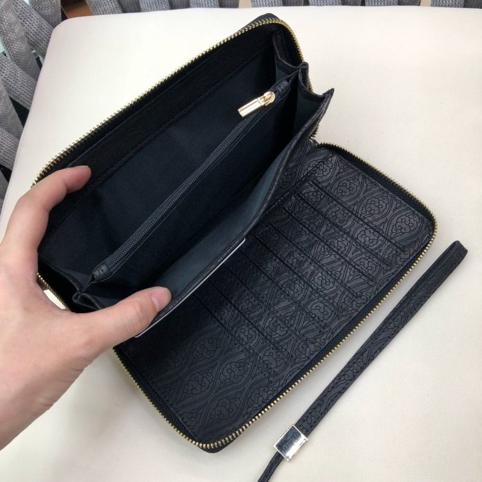 2019大人気爆発ヴェルサーチェ(VERSACE)☆メンズ 長財布コピー ☆人気商品今流行り欠かせない存在☆★ 