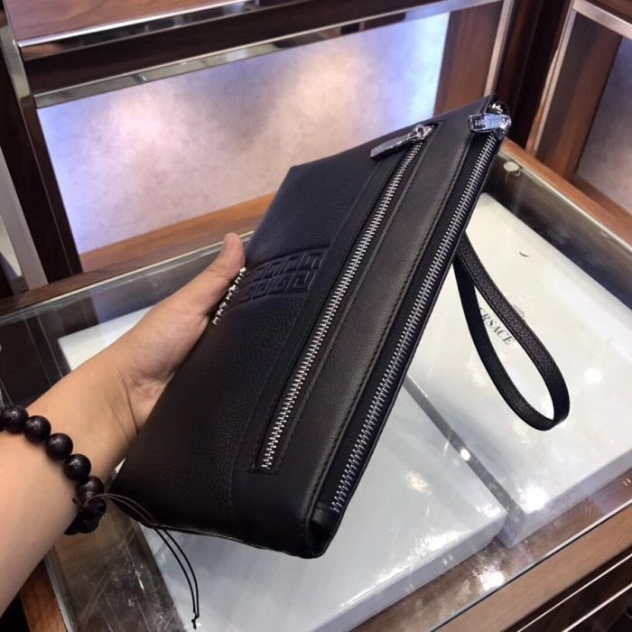 2019秋冬定番商品ジバンシー(GIVENCHY)☆メンズ 長財布コピー ☆爆発人気商品!数量限定発表★♫♪
