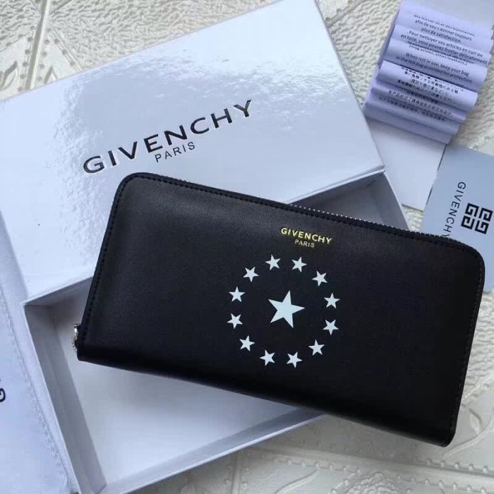 2019秋冬定番商品ジバンシー(GIVENCHY)☆メンズ 長財布コピー ☆爆発人気商品!数量限定発表★♫♪