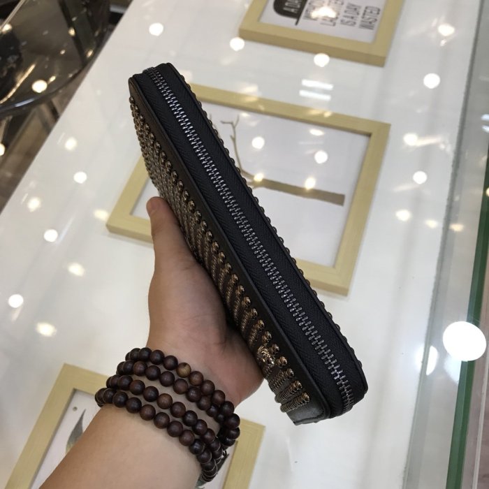 2019秋冬新作☆超売れ筋ヴェルサーチェ(VERSACE)☆メンズ 長財布コピー ☆特別価格にて販売!!今一番流行っている人気アイテム!!