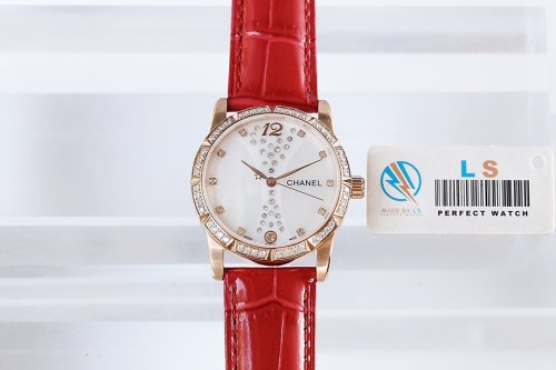 高級人気新品シャネル J12 時計 スーパーコピー レディース 自動巻き    2色