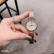 大人気新品グッチ 時計 コピー レディース クオーツ3色