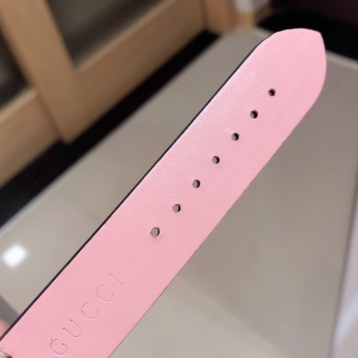 大人気新品グッチ 時計 コピー レディース クオーツ