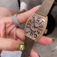 大人気新品フランクミュラー 時計 コピー レディース クオーツ      4色