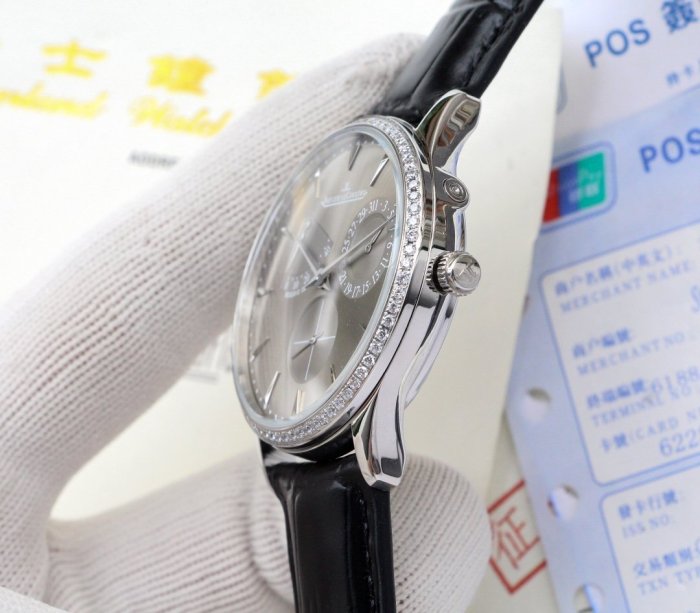定番人気新品ジャガールクルト 時計 コピー メンズ 自動巻き4色