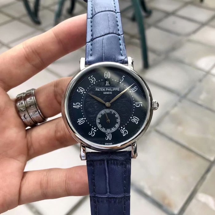大人気新品パテックフィリップ 時計 コピー メンズ クオーツ  4色