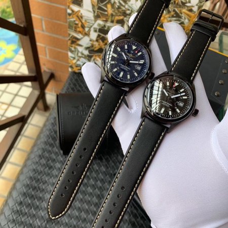 定番人気新品ブライトリング 時計 コピー メンズ 自動巻き2色