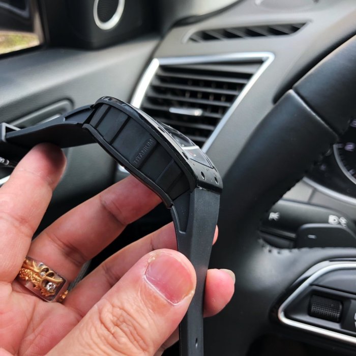 高品質リシャールミル 時計 スーパーコピー メンズ 自動巻き2色