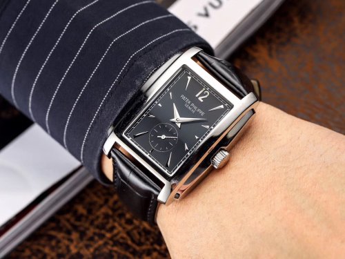 大人気新品パテックフィリップ 時計 コピー メンズ 自動巻き   4色