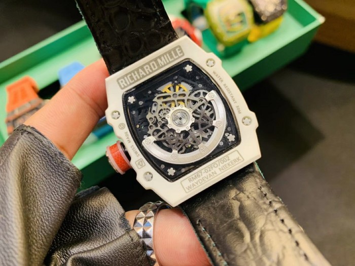 高級人気新品リシャールミル 時計 スーパーコピー メンズ 自動巻き