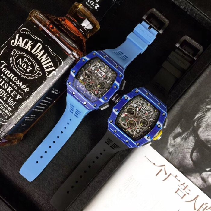 高品質リシャールミル 時計 スーパーコピー メンズ 自動巻き2色