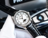 高級人気新品ヴァシュロンコンスタンタン 時計 スーパーコピー レディース 自動巻き    2色