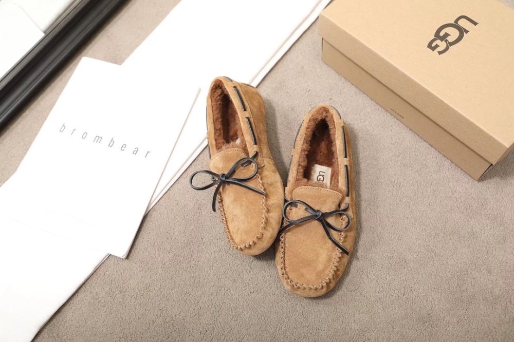 トレード 虹 スパーク Ugg 靴 レディース Cube Taxi Jp