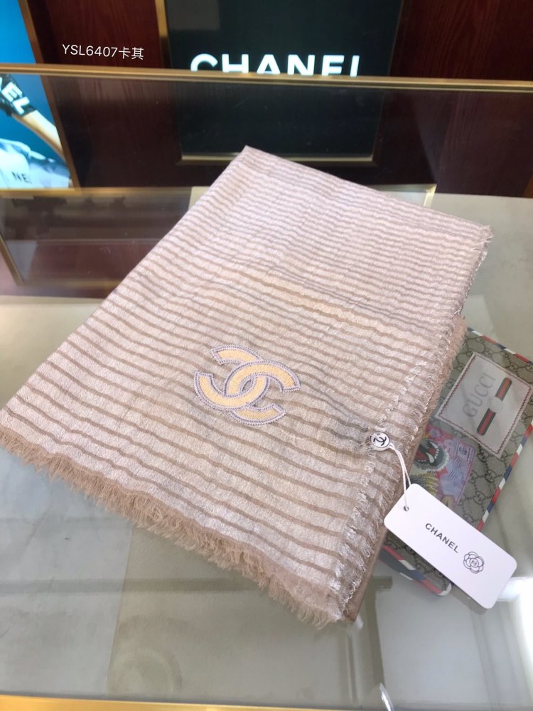 円 シャネルマフラーコピー 大人気新品 Chanel レディース シルク スカーフ M Creditshop Jp