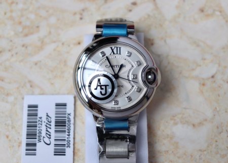 定番人気カルティエ バロンブルー コピーシリーズ レディース 自動巻き
