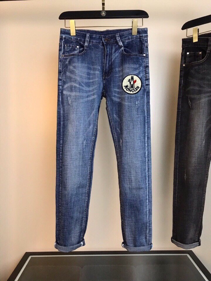 円 13800 モンクレールズボンコピー 定番人気2020新品 Moncler