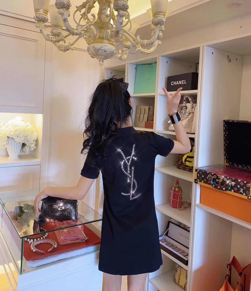 円 イヴサンローラン服コピー 定番人気新品 Ysl レディース スカート 3色 M Creditshop Jp