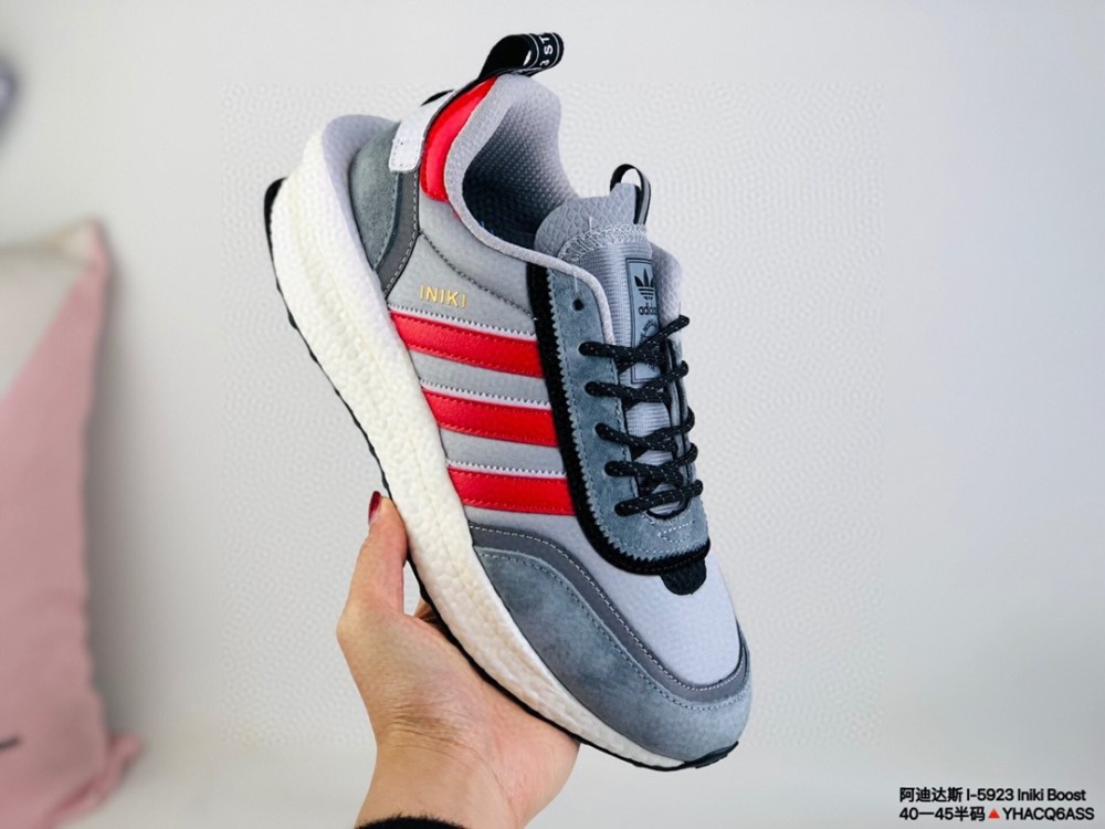 円 アディダス靴コピー 定番人気新品 Adidas メンズ スニーカー M Creditshop Jp