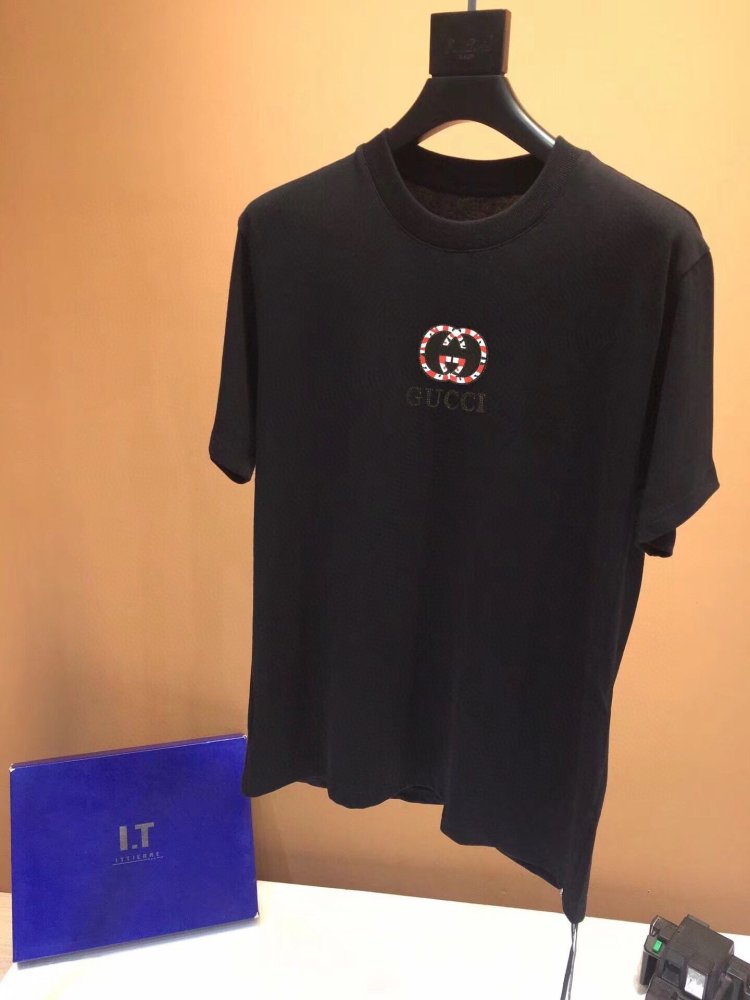円 グッチ服コピー 大人気新品 Gucci メンズ 半袖tシャツ M Creditshop Jp