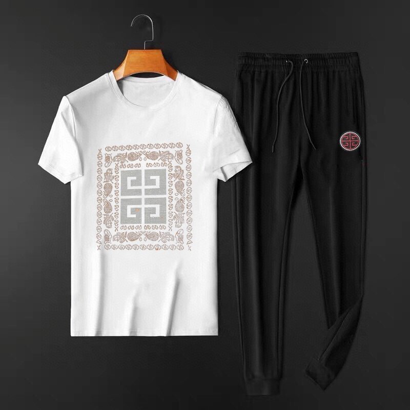 円 ジバンシー服コピー 定番人気新品 Givenchy メンズ セットアップ 2色 M Creditshop Jp 円 ジバンシー服コピー 定番人気新品 Givenchy メンズ セットアップ 2色 M Creditshop Jp