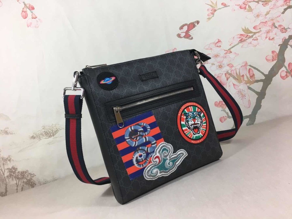 円 グッチバッグコピー 新品注目度no 1 Gucci メンズ ショルダーバッグ M Creditshop Jp