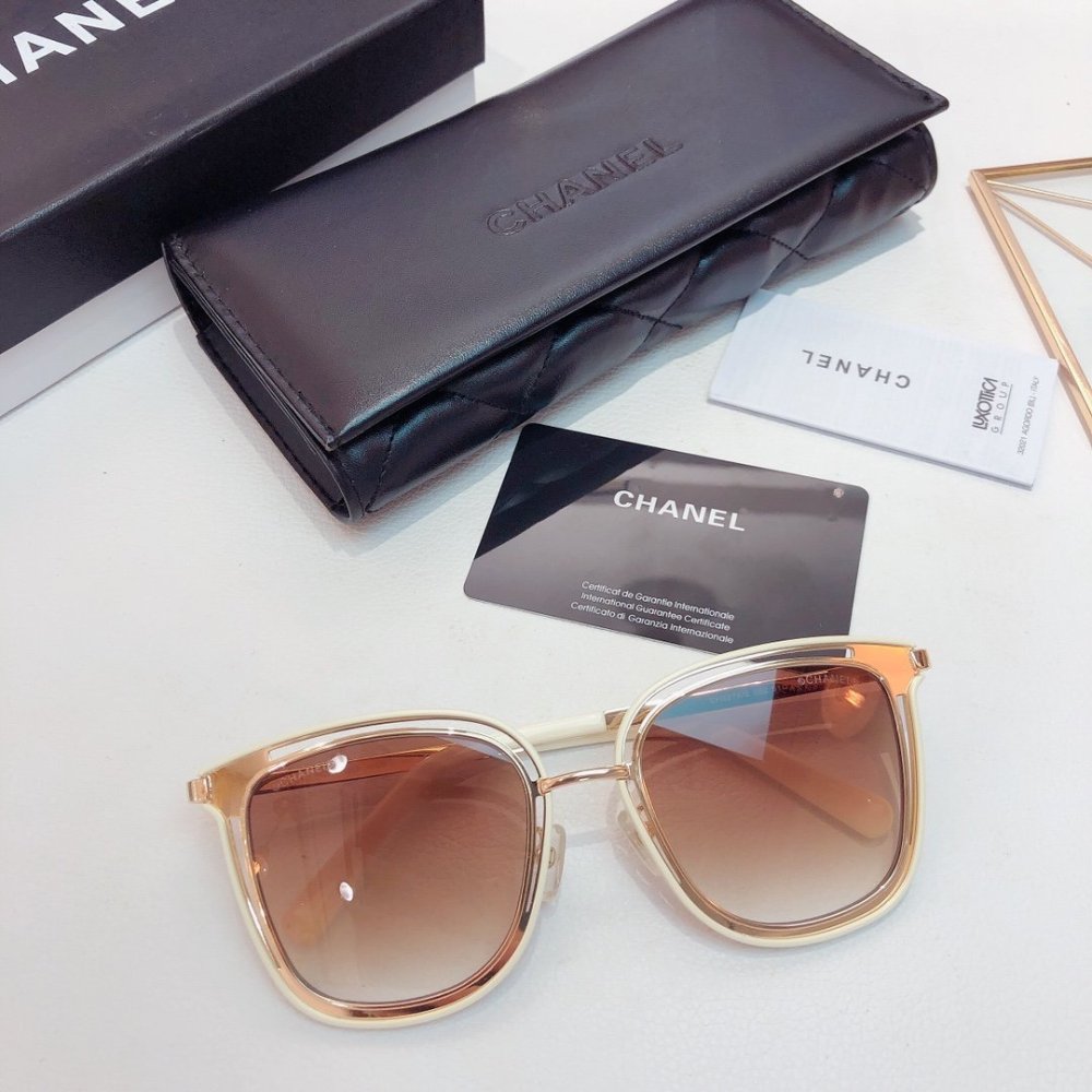 円 シャネル サングラスコピー 定番人気新品 Chanel レディース サングラス 5色 M Creditshop Jp