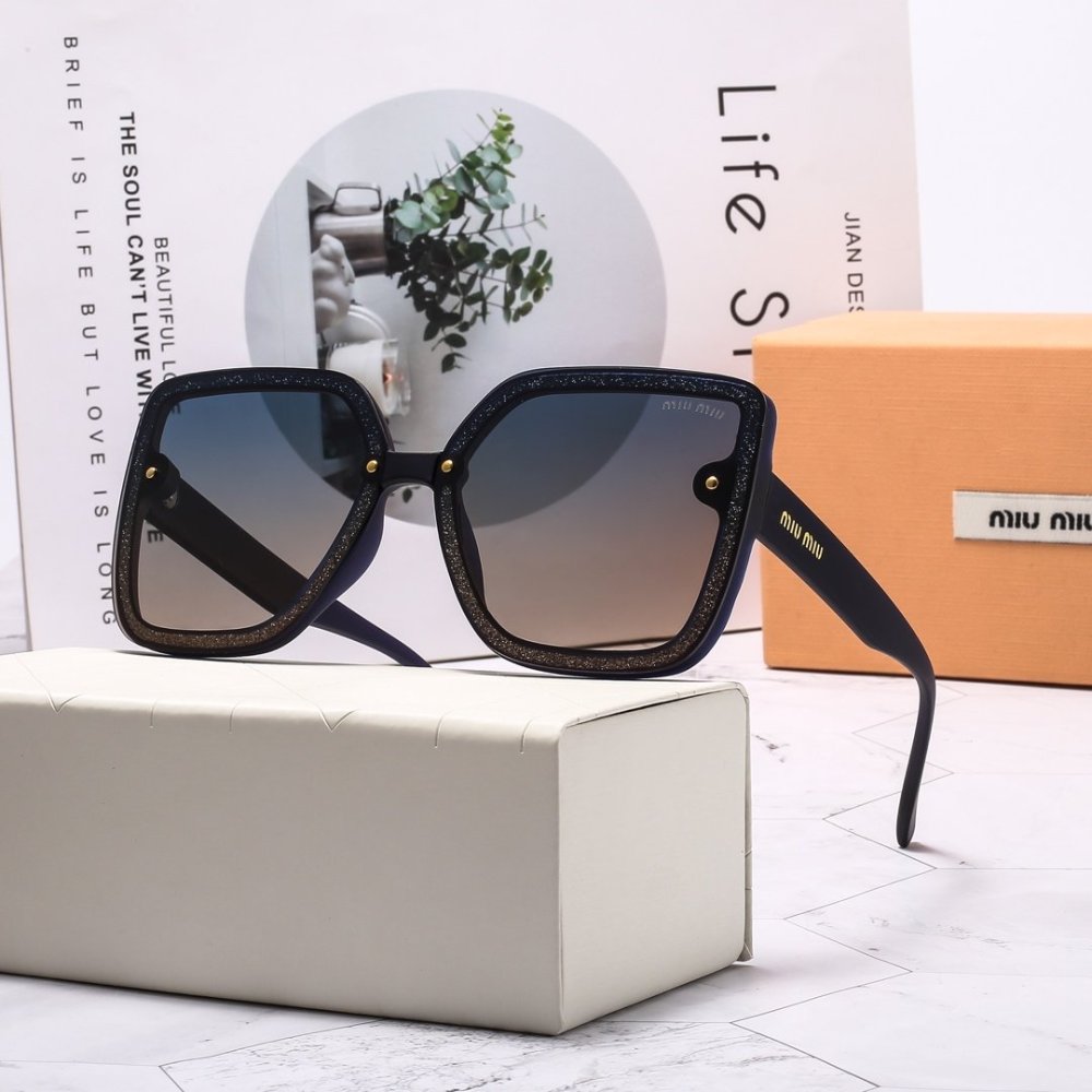 円 ミュウミュウニサングラスコピー 定番人気新品 Miumiu レディース サングラス 4色 M Creditshop Jp