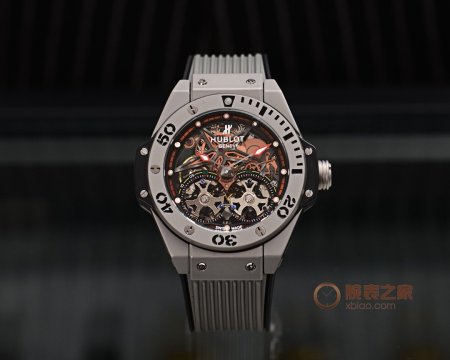 定番人気売れ筋ウブロ コピー メンズ 自動巻き 4色