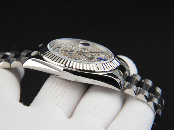 人気売れ筋ロレックス コピー時計 Rolex デイデイト  シリーズ メンズ 自動巻き
