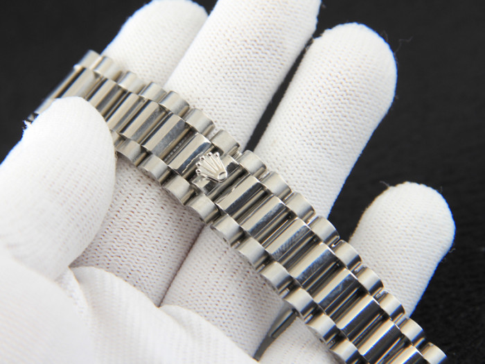 人気売れ筋ロレックス コピー時計 Rolex デイデイト  シリーズ メンズ 自動巻き