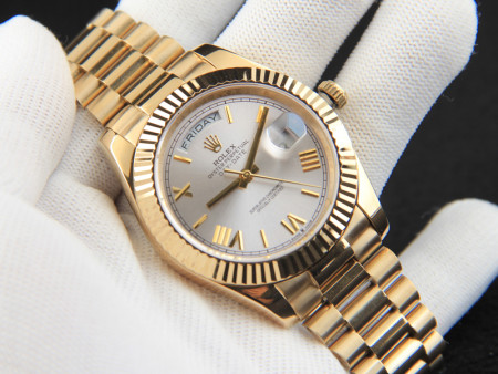 定番人気売れ筋ロレックス コピー 時計 Rolex デイデイト  シリーズ メンズ 自動巻き