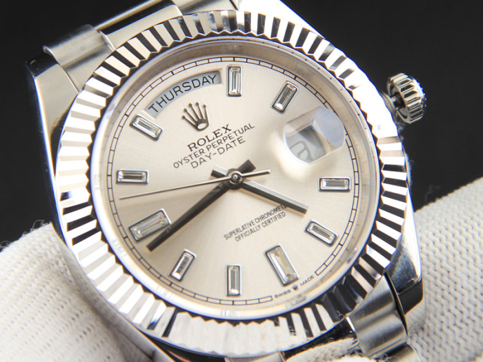 人気売れ筋ロレックス コピー時計 Rolex デイデイト  シリーズ メンズ 自動巻き