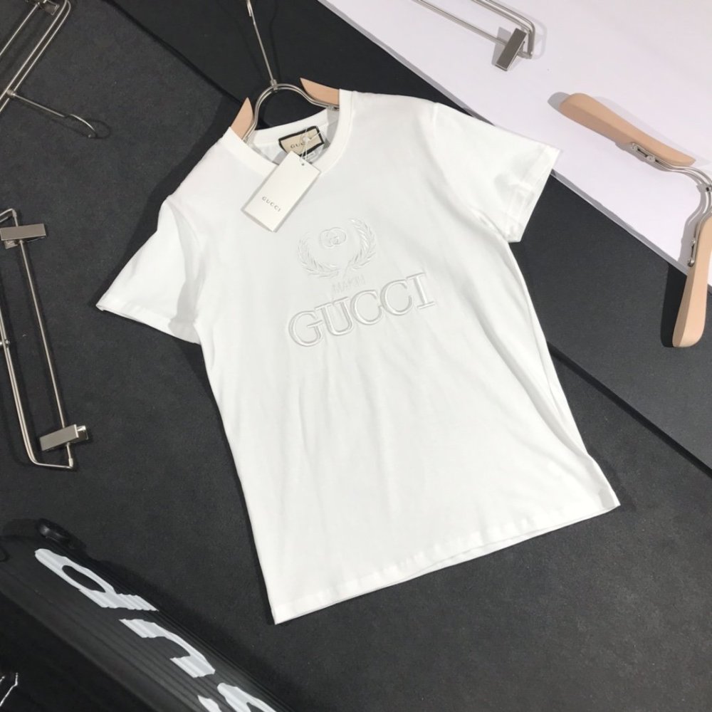 円 9800 グッチ服コピー 大人気新品 Gucci 男女兼用 半袖tシャツ 3色 M Creditshop Jp