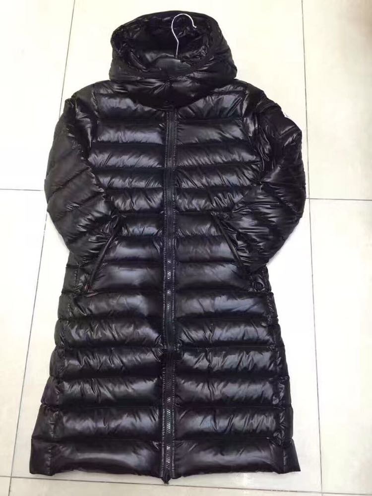 円 モンクレール服コピー 定番人気新品 Moncler レディース ダウンジャケット M Creditshop Jp