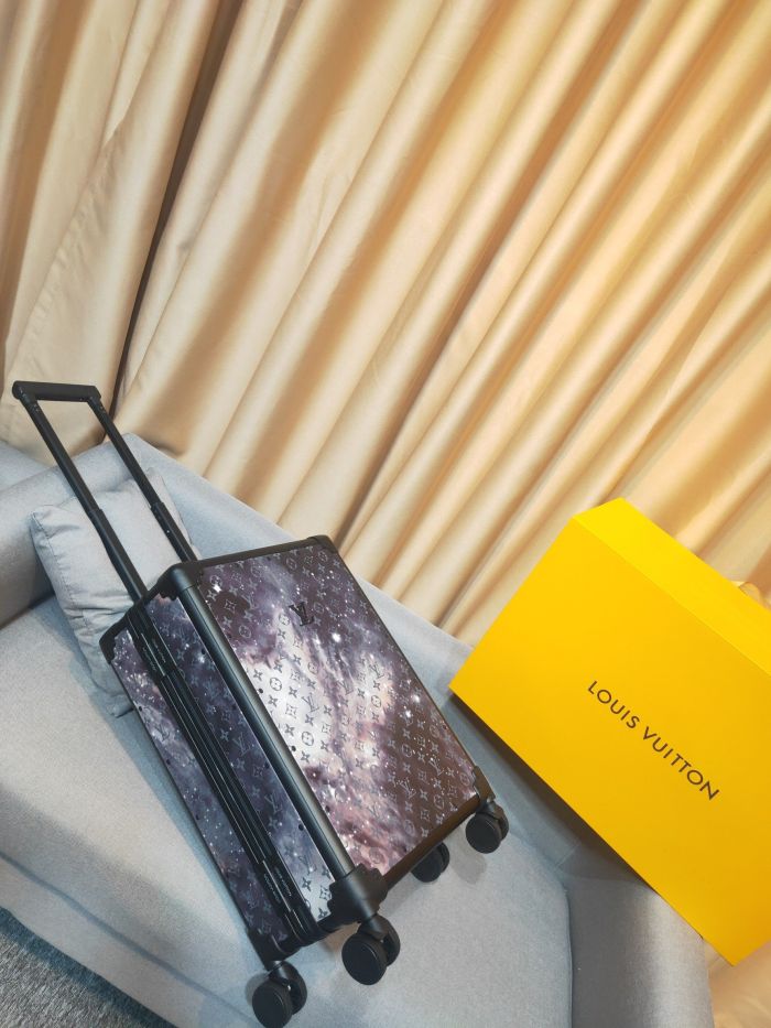 ルイヴィトンバッグコピー 2020新品注目度NO.1 Louis Vuitton 男女兼用 スーツケース