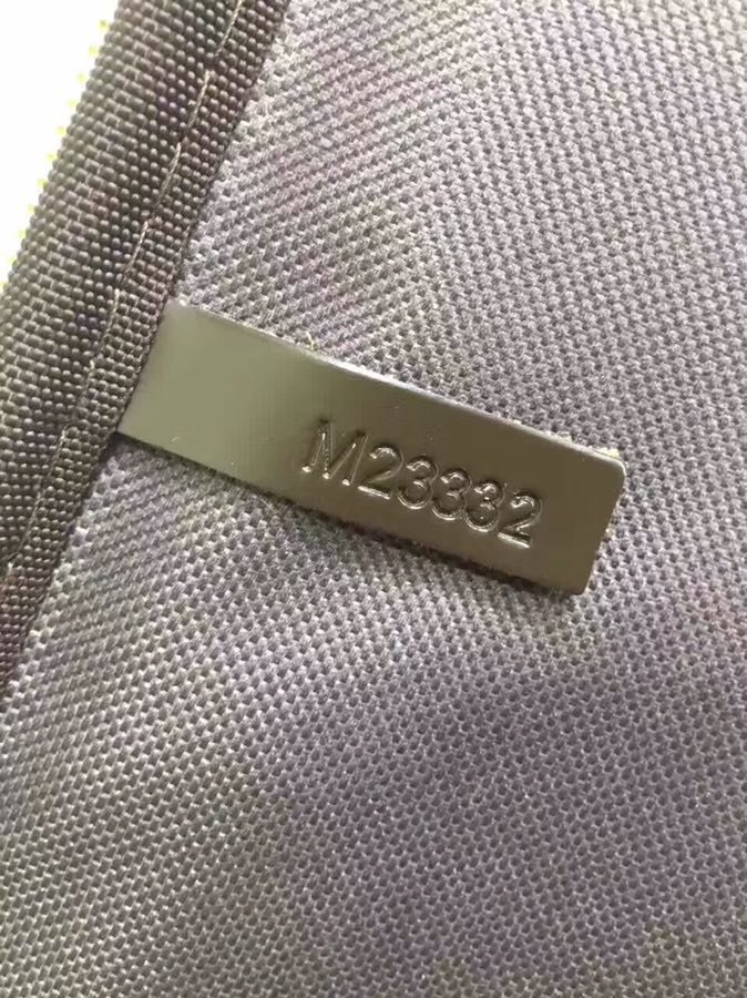 ルイヴィトンバッグコピー 2020新品注目度NO.1 Louis Vuitton  男女兼用 スーツケース