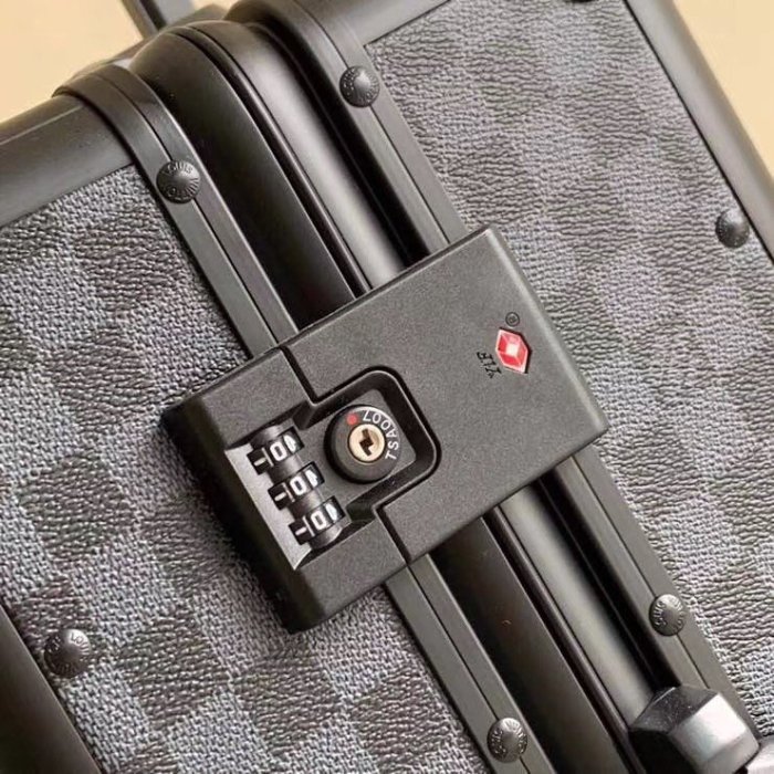 ルイヴィトンバッグコピー 定番人気2020新品 Louis Vuitton 男女兼用 スーツケース