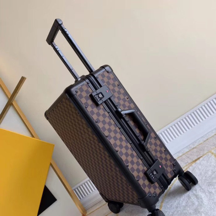 ルイヴィトンバッグコピー 定番人気2020新品 Louis Vuitton 男女兼用 スーツケース