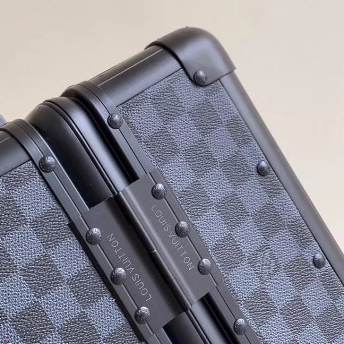 ルイヴィトンバッグコピー 定番人気2020新品 Louis Vuitton 男女兼用 スーツケース
