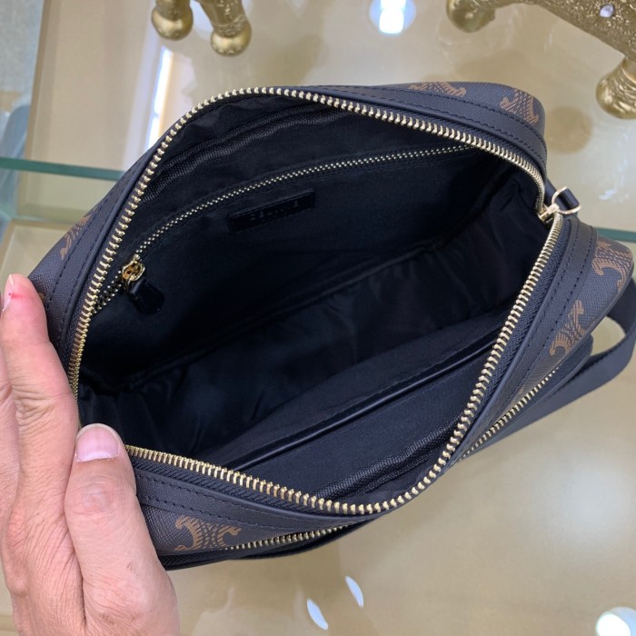 セリーヌバッグコピー 定番人気2021新品 Celineメンズ ショルダーバッグ
