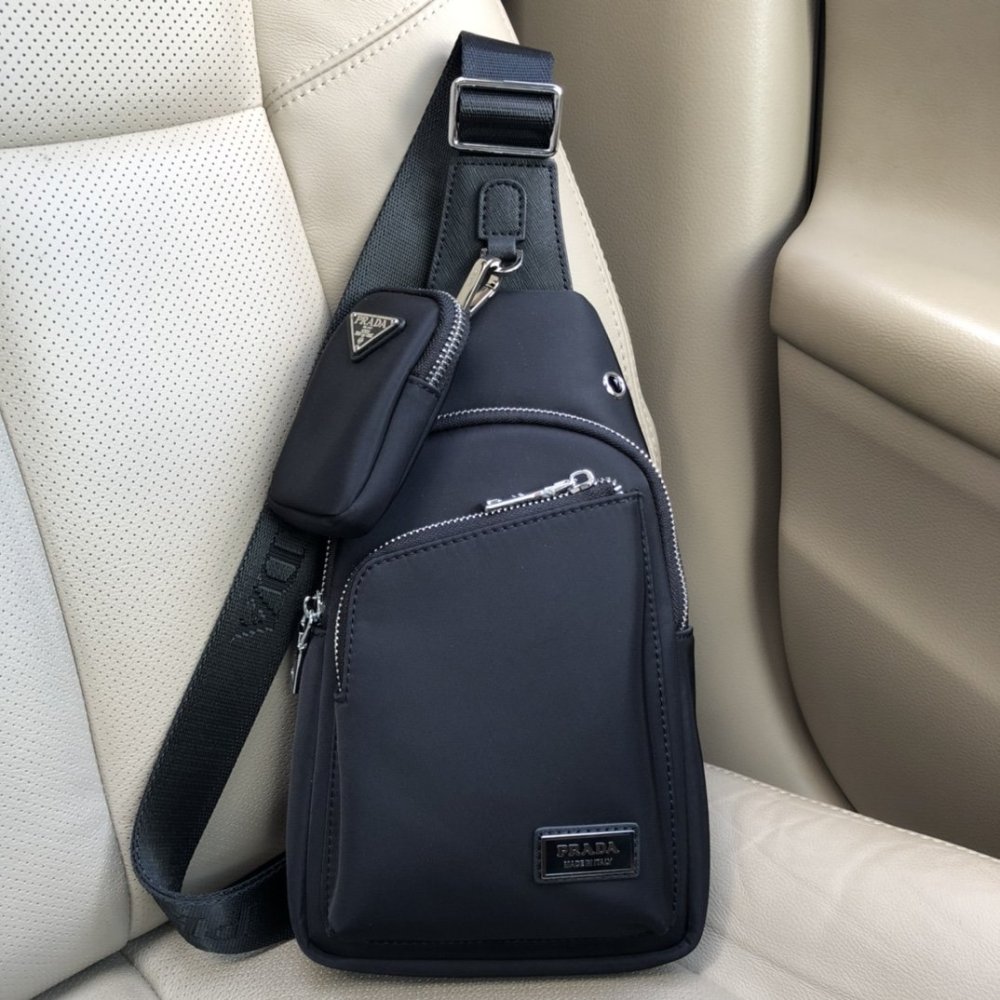 円 プラダバッグコピー 21新品注目度no 1 Prada メンズ ボディバッグ M Creditshop Jp