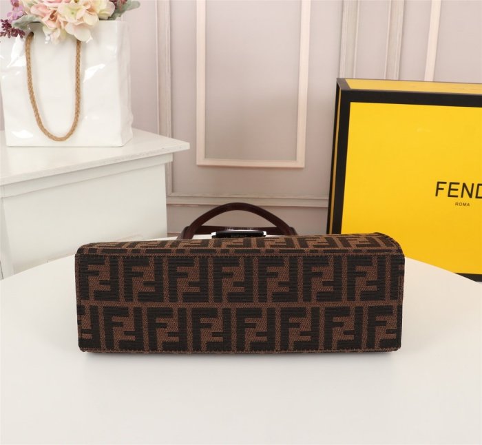 フェンディバッグコピー 大人気2021新品 FENDI レディース ハンドバッグ