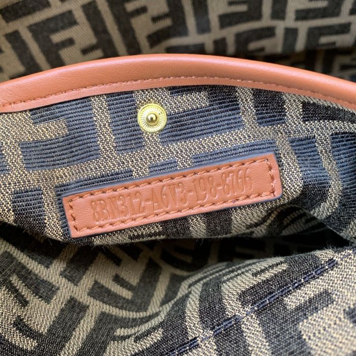 フェンディバッグコピー 定番人気2021新品 FENDI レディース トートバッグ