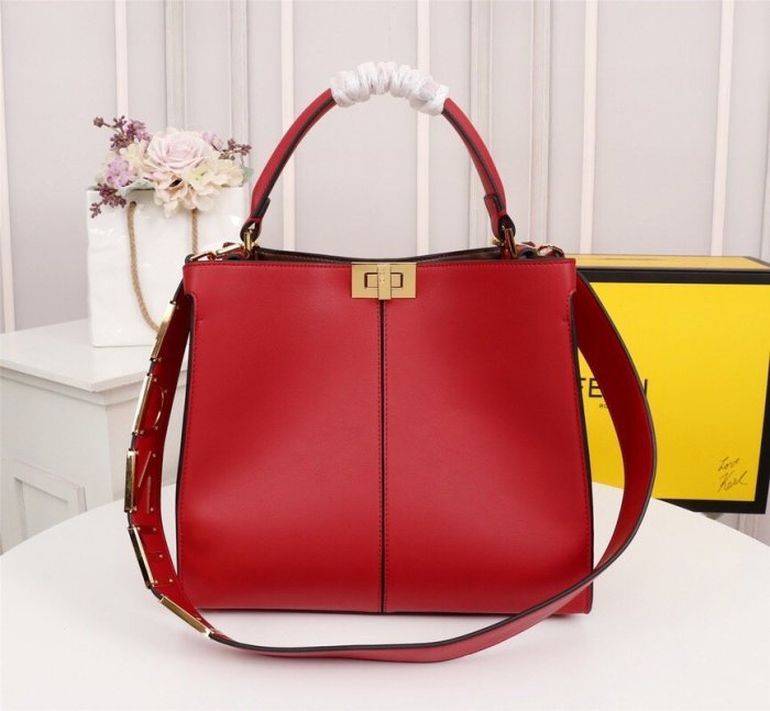 フェンディバッグコピー 定番人気2021新品 FENDI レディース トートバッグ