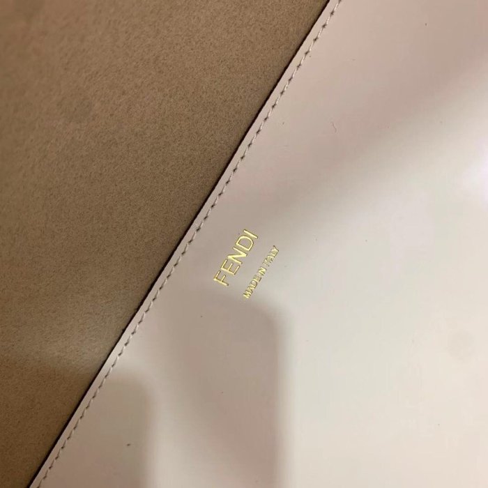 フェンディバッグコピー 定番人気2021新品 FENDI レディース トートバッグ