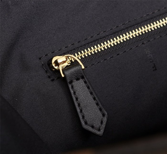 フェンディバッグコピー 大人気2021新品 FENDI レディース トートバッグ