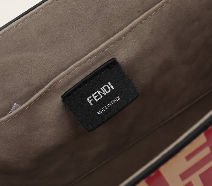 フェンディバッグコピー 大人気2021新品 FENDI レディース ハンドバッグ
