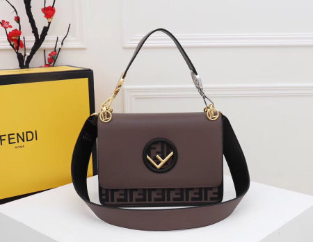 フェンディバッグコピー 大人気2021新品 FENDI レディース ハンドバッグ